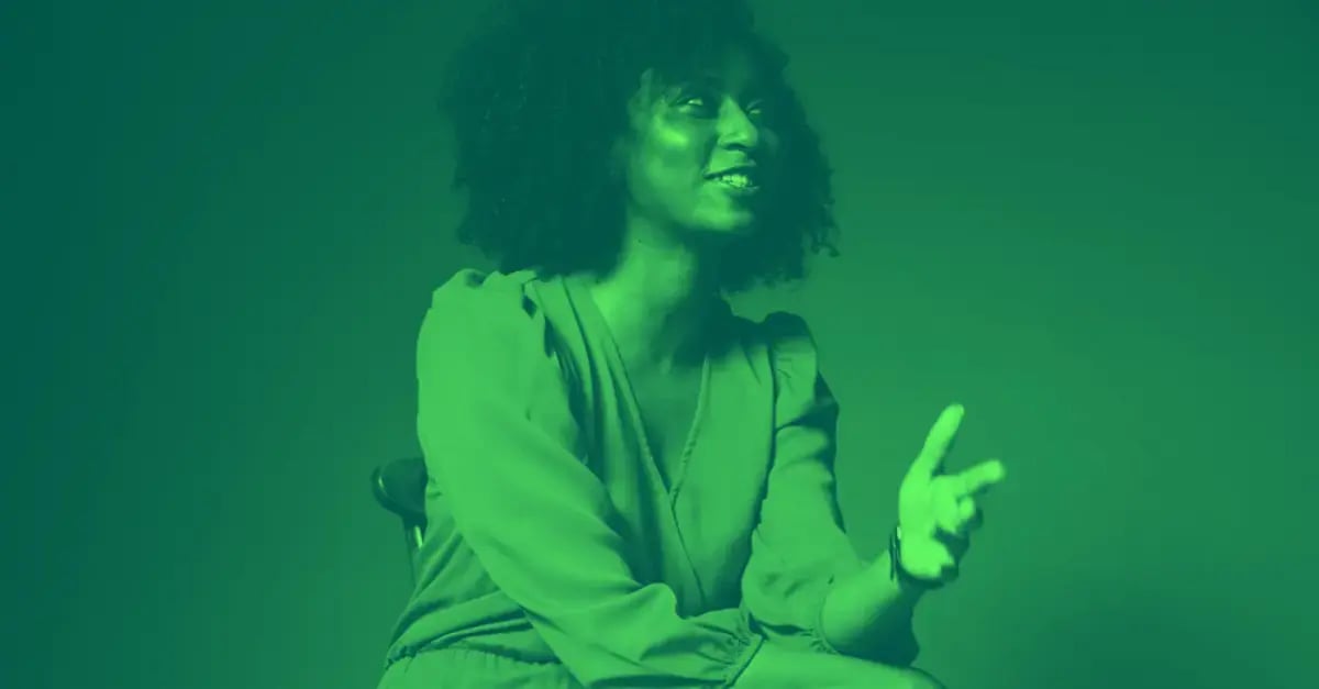 woman-sitting-on-chair-green-mask-1200x627
